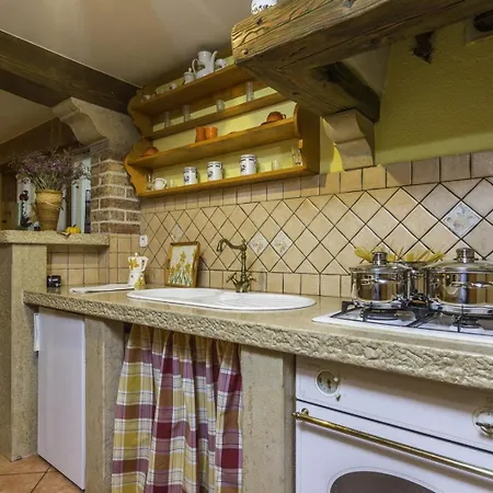 Banko Diana In דירה Višnjan